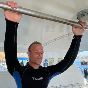 Meet your Posher, Adam